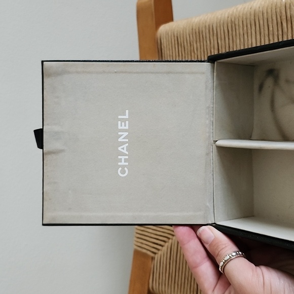 Chanel parfume box black reptile 2 section box - Picture 3 of 6